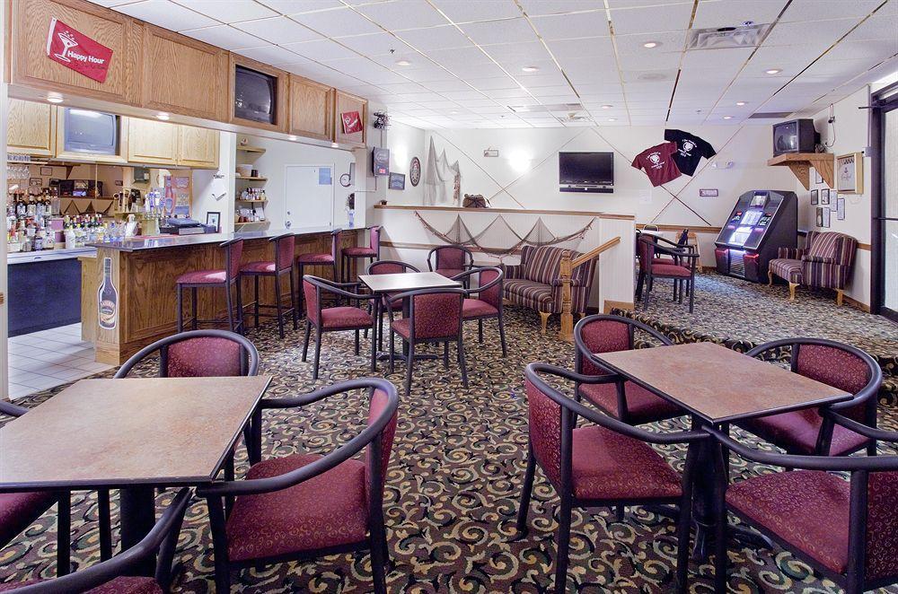 Country Inn & Suites By Radisson, Sidney, Ne Buitenkant foto