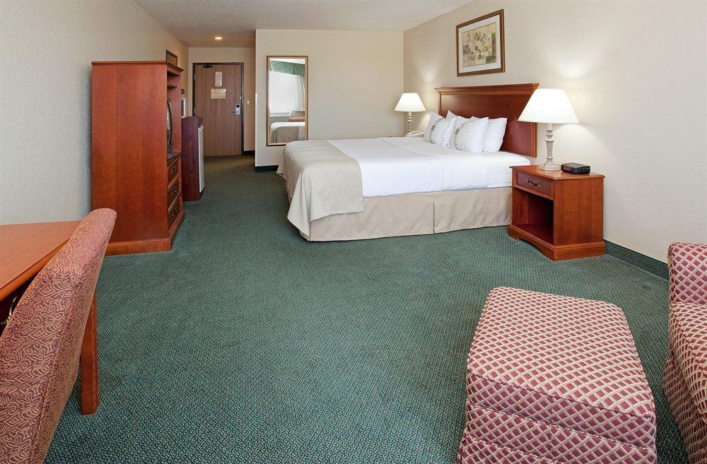 Country Inn & Suites By Radisson, Sidney, Ne Kamer foto