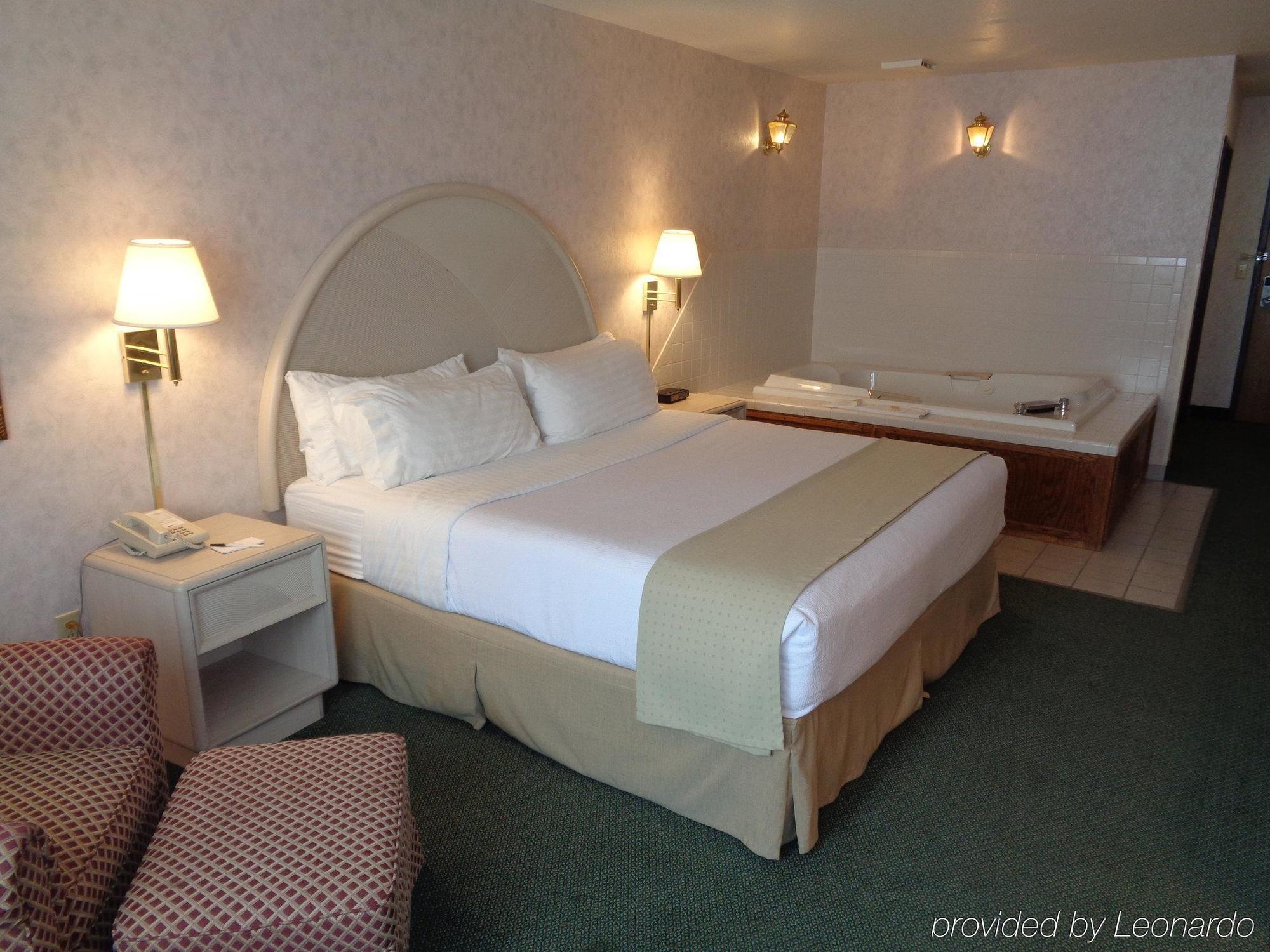 Country Inn & Suites By Radisson, Sidney, Ne Buitenkant foto
