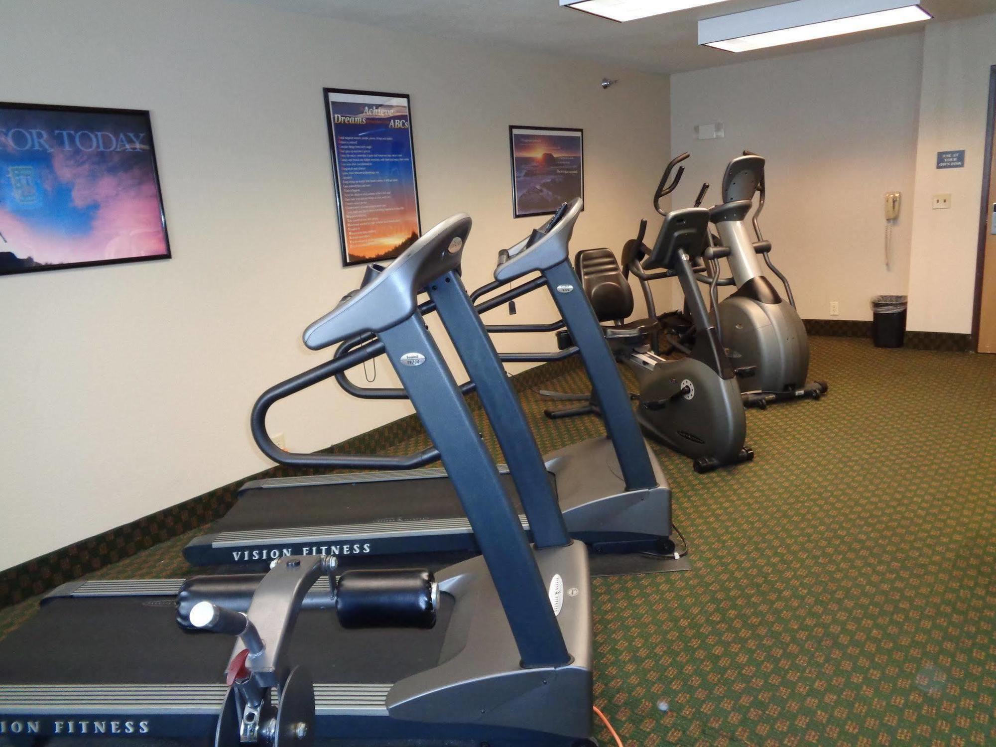 Country Inn & Suites By Radisson, Sidney, Ne Buitenkant foto
